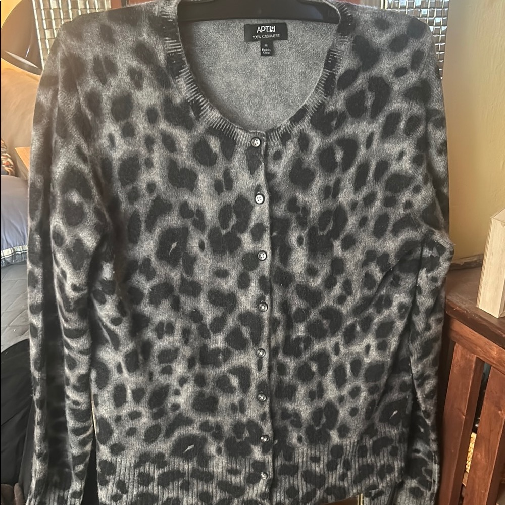 Apt. 9 Gray Leopard Print Cardigan